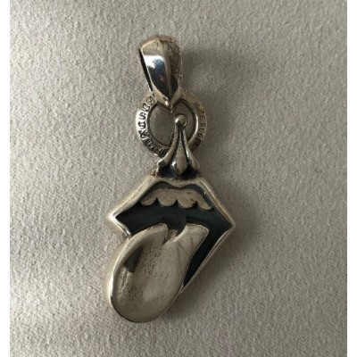 메롱 펜던트 1582353565