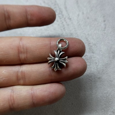 베이비 크로스 펜던트