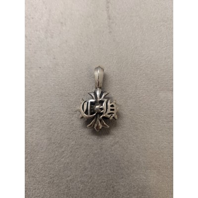 CH 플러스 펜던트